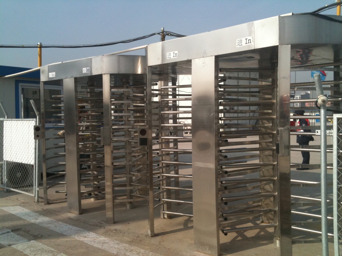 Full height electric tripod turnstile system barrier gate for public place