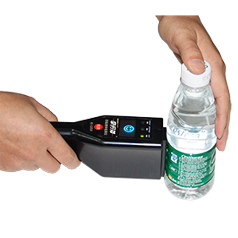 Handheld dangerous liquid detector