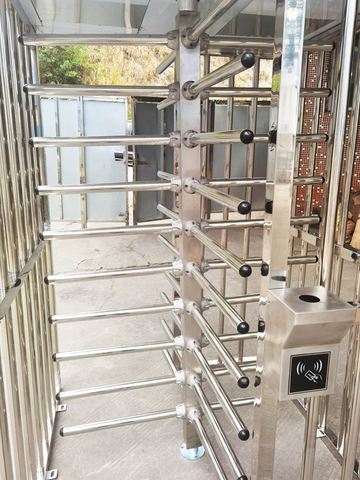 Bi-directional two-way pedestrian door access control disassembled portable full height tripod barrier turnstile gate