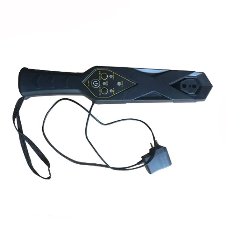 hand held metal detector training